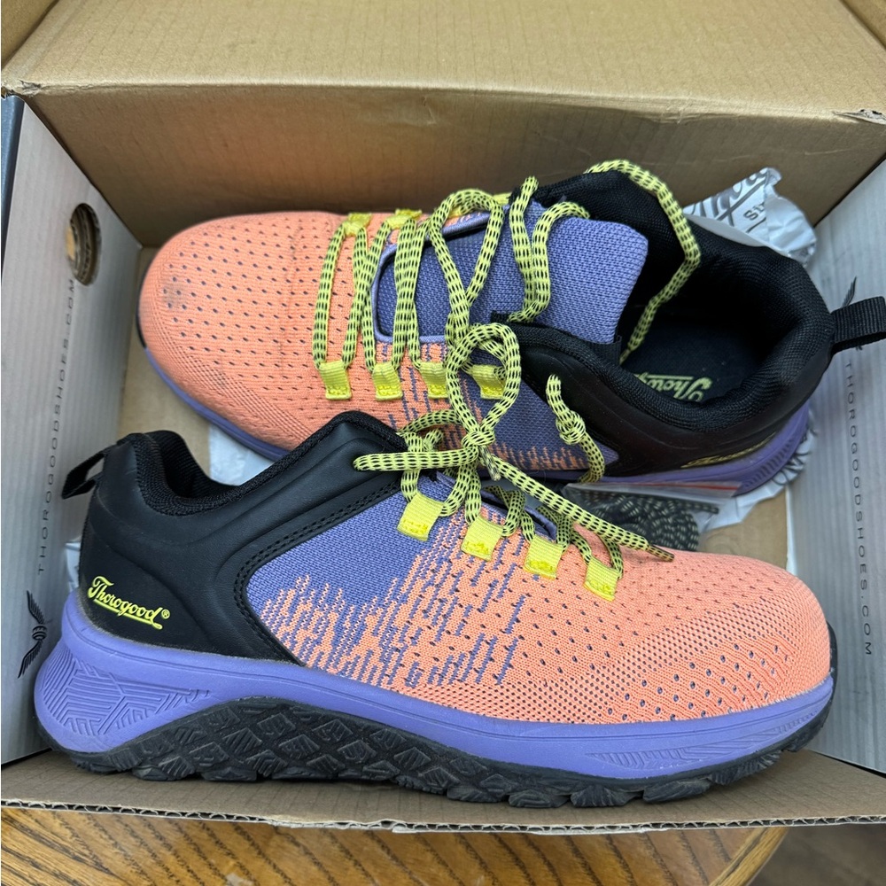 Thorogood Comp Toe Work Shoes size 8.5W